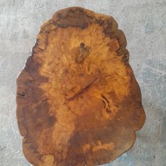Coffee/resin table