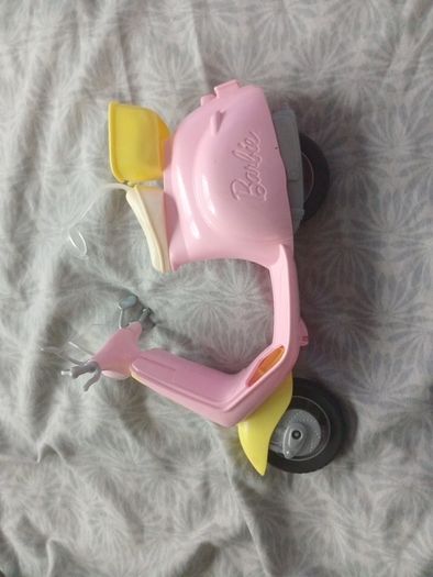 Barbie doll scooter