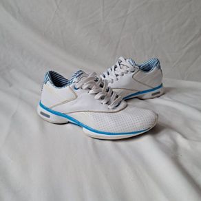 reebok easytone size 4 eu 37 white leather In excellent condition