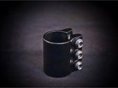 Damaged 4 Bolt Clamp Anodised Black