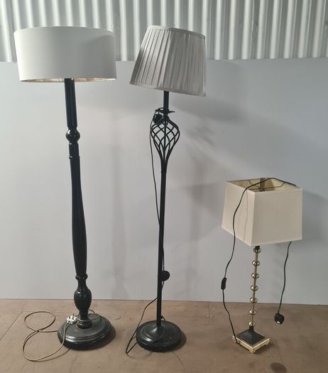 Selection of Lamps Floor  Table Lamps   Storage Clearance