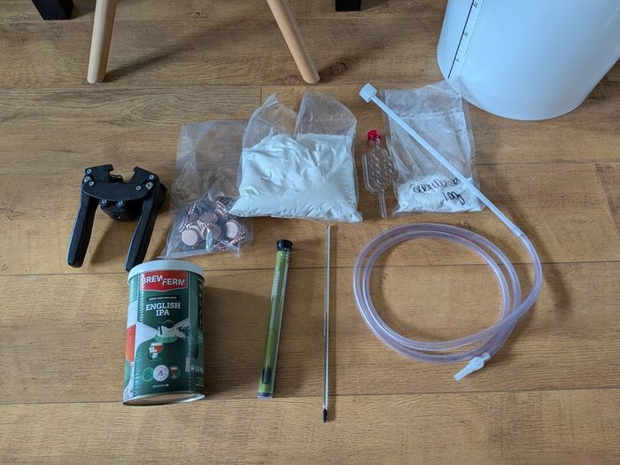 Beer brewing kit