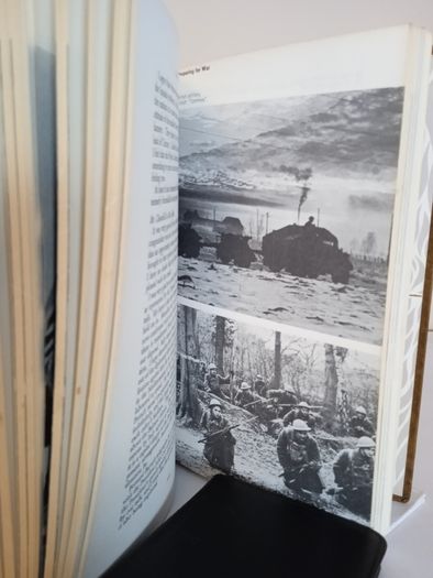 The Second World War, Book I: The Gathering Storm from War to War 1919-1939 by Winston Churchill (HQ854)
