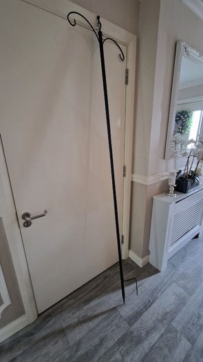 Shepherd's hook