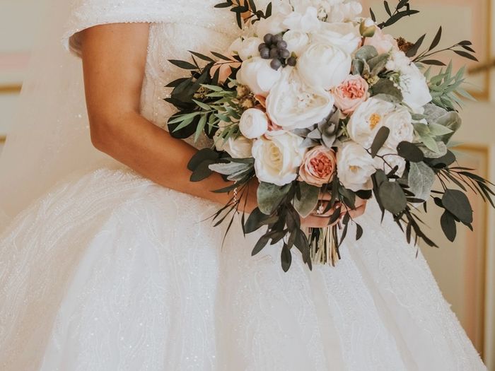 Beautiful Wedding  flowers from silk flowers