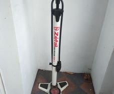 bike pump broken handle