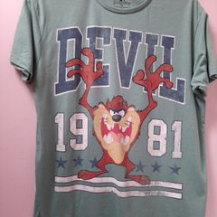 New Tasmanian Devil tee shirt tag attached