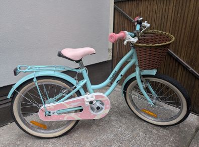 18" Verve Star Girls Bike with Basket & Rear Rack Mint&Pink