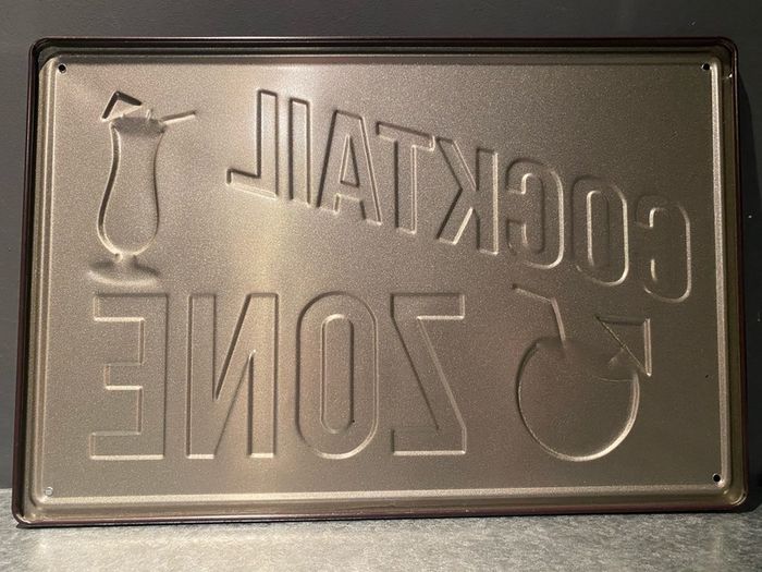 Cocktail zone Tin Metal sign
