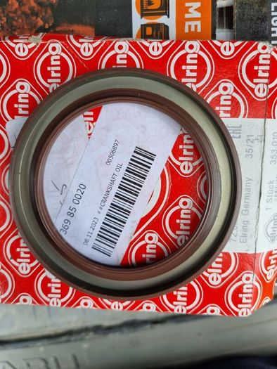 Hyundai Kia Crankshaft seal