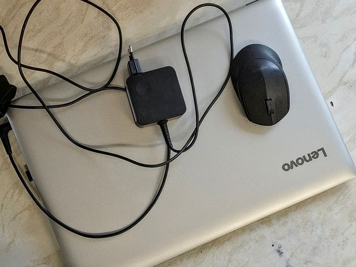 Lenovo IdeaPad 320 Laptop | Windows 10 Pro | Charger & Mouse Included