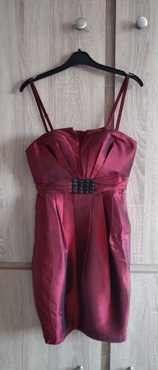 new  burgundy dress sizes s and m