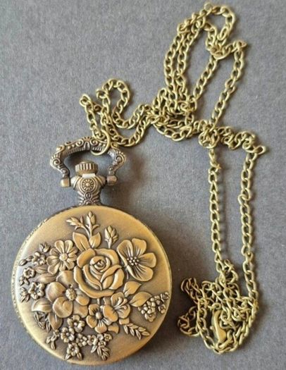 Quartz Vintage Style Pocket Watch, Botanical/ Rose Design.
