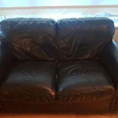 2 Free sofas