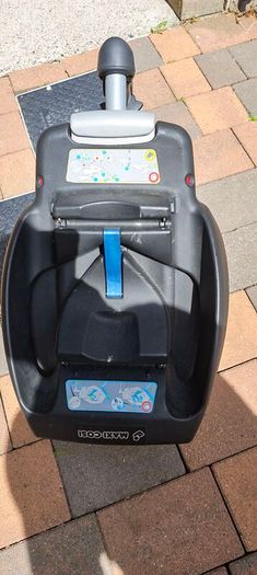 Maxi-Cosi FamilyFix ISOFIX Car Seat Base in Excellent Condition