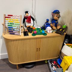 Sideboard cabinet