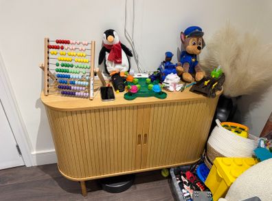Sideboard cabinet