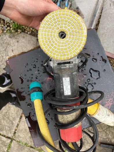 Angle grinder/ wet stone polisher