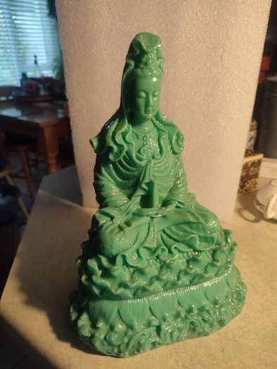 Hindu gods, Chinese gods stamped on base and back Name of Buddha: Guan Yin Buddha statue, jade colour, lap width 18 CM. 25 CM. Tall