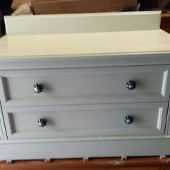 lowboy chest of drawers