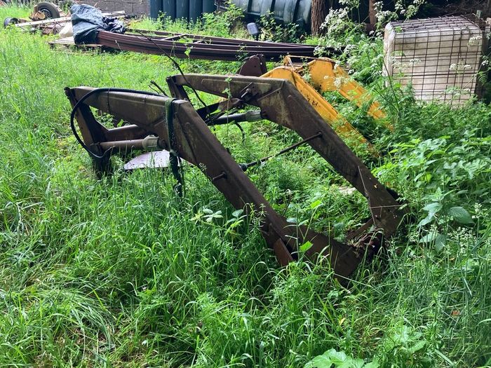 massey ferguson loader