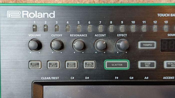 Roland TB-3