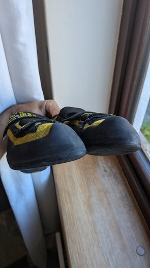 la Sportiva miura vs