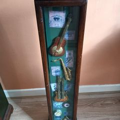 CD storage wooden musical instrument  design