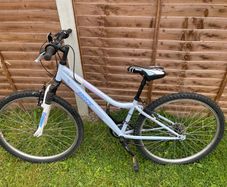 Breeze mountain bike 26 inch wheels