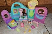 Littlest Pet Shop Get Better Center Playset Vet
