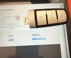 VW Passat key