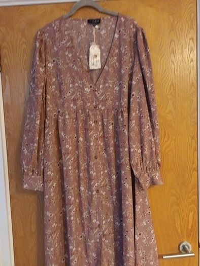 In The Style - Stacey Solomon  Dress.  S. 18.   B.N.W.T