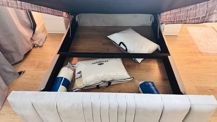 Double Bed