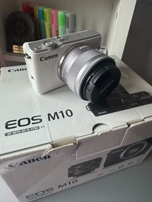 Canon Eos M10