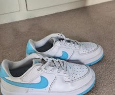 nike airforce1s