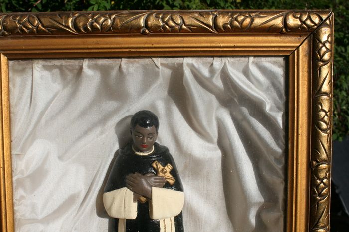 Framed Plaster Statue of St Martin de Porres - Peruvian Dominican Lay Brother - Canonised 6th May 1962 - Figure of St Martin