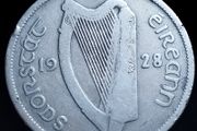 #403 - Ireland - 1928 - Half Crown - Silver - KM.8