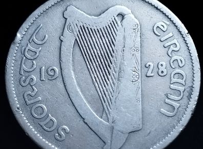 #403 - Ireland - 1928 - Half Crown - Silver - KM.8