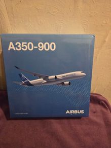 Brand New Airbus A350-900 1:400 scale model