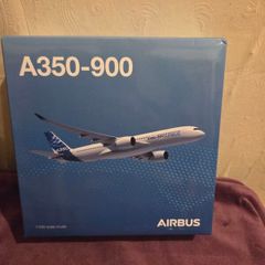 Brand New Airbus A350-900 1:400 scale model