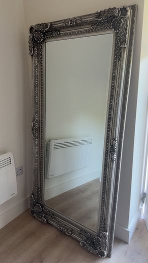 mirror