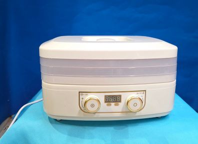 Food dehydrator