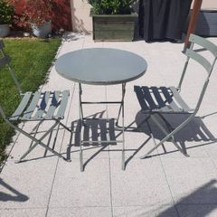 bistro table