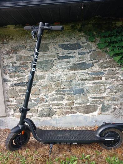 Electric scooter