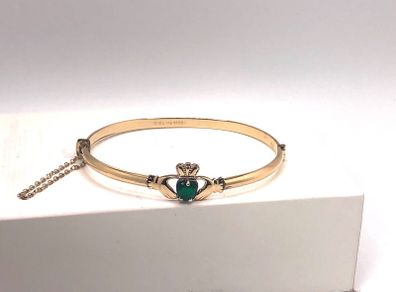 Gold Plated Claddagh Bangle