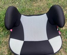Booster seat
