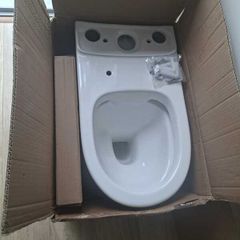 New Toilet seat