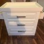 chest of 3 drawers Image 3