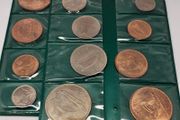 Ireland 1964 1965 Beautiful Uncirculated Lustrous Coin Set in Original Holder