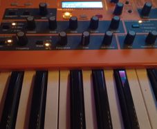 Modern Classic Dave Smith Mopho Keyboard